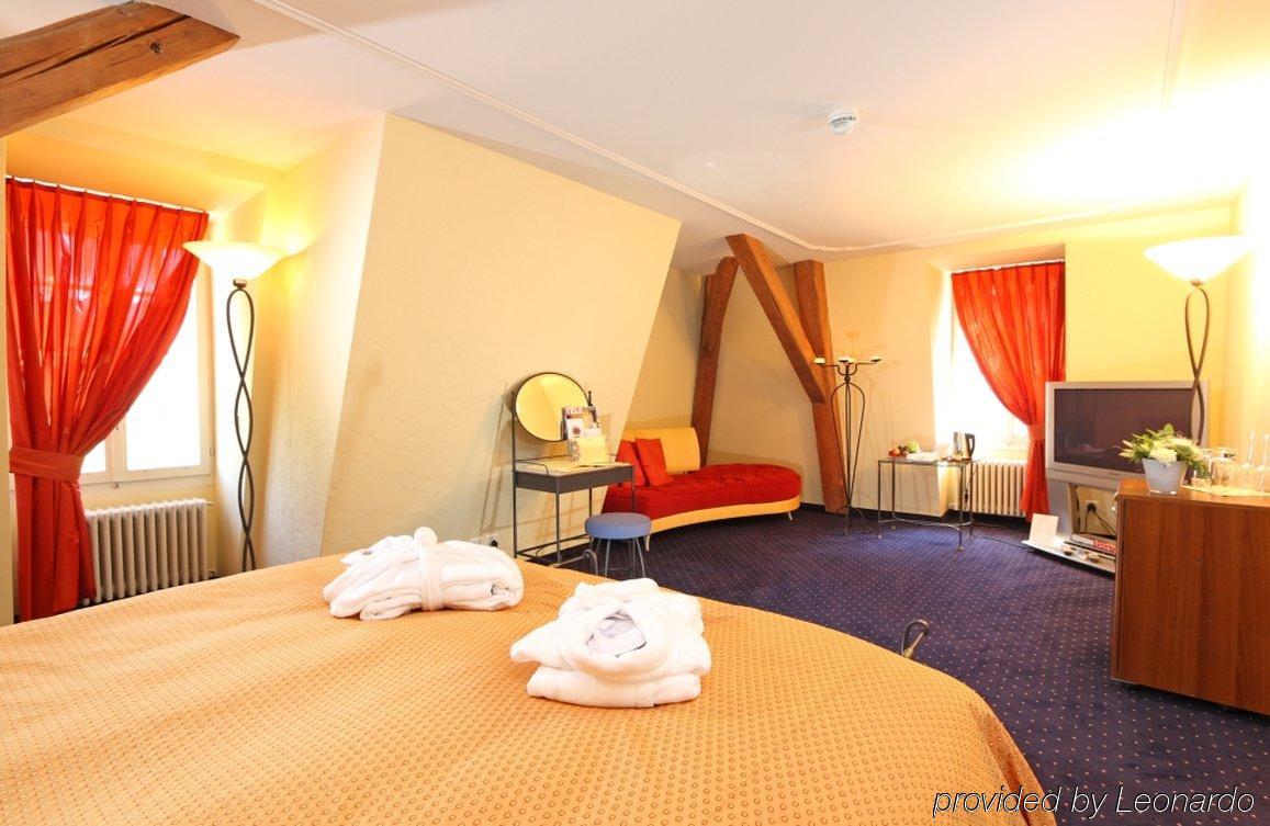 Hotel Schloss Huenigen Konolfingen Bilik gambar