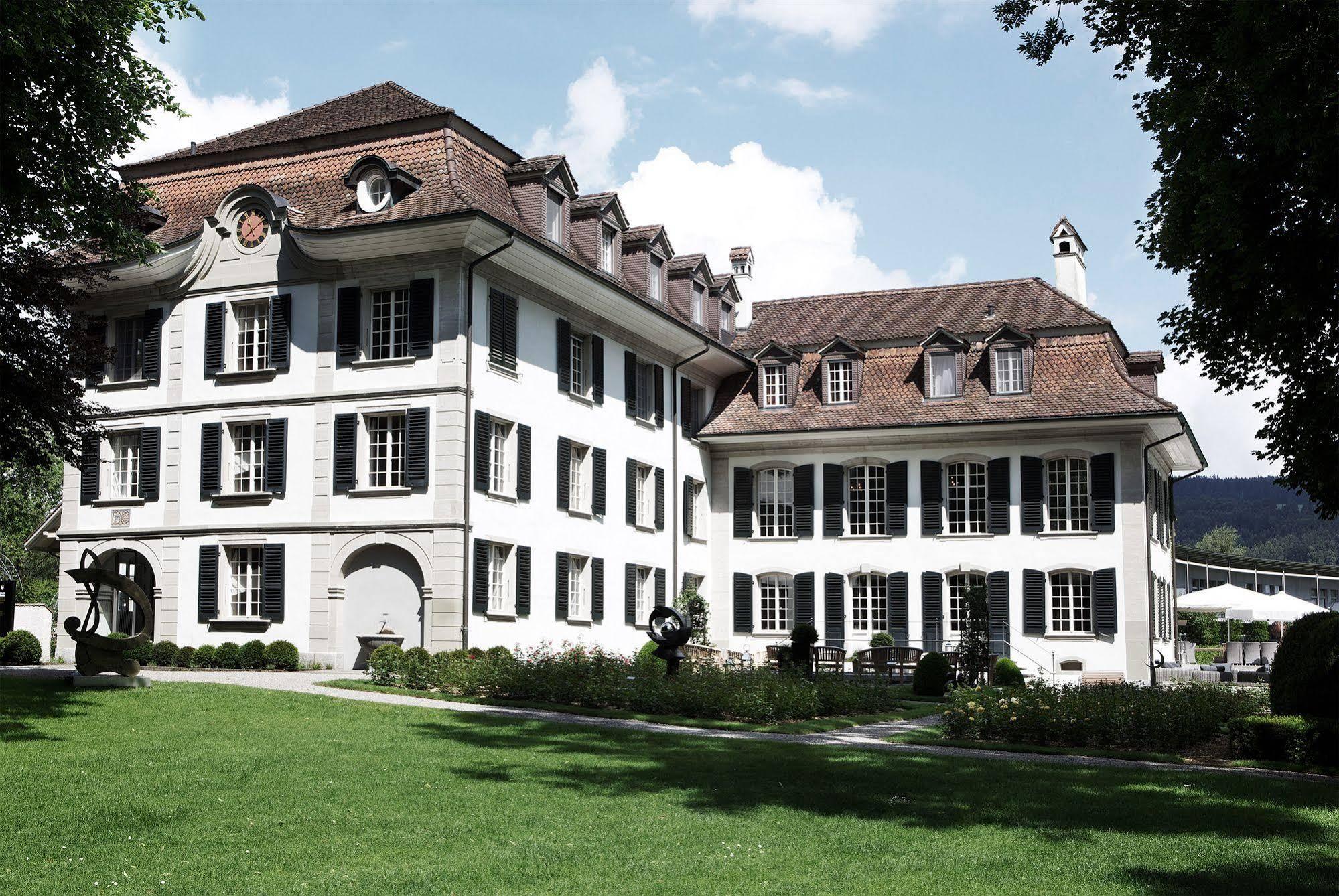 Hotel Schloss Huenigen Konolfingen Luaran gambar